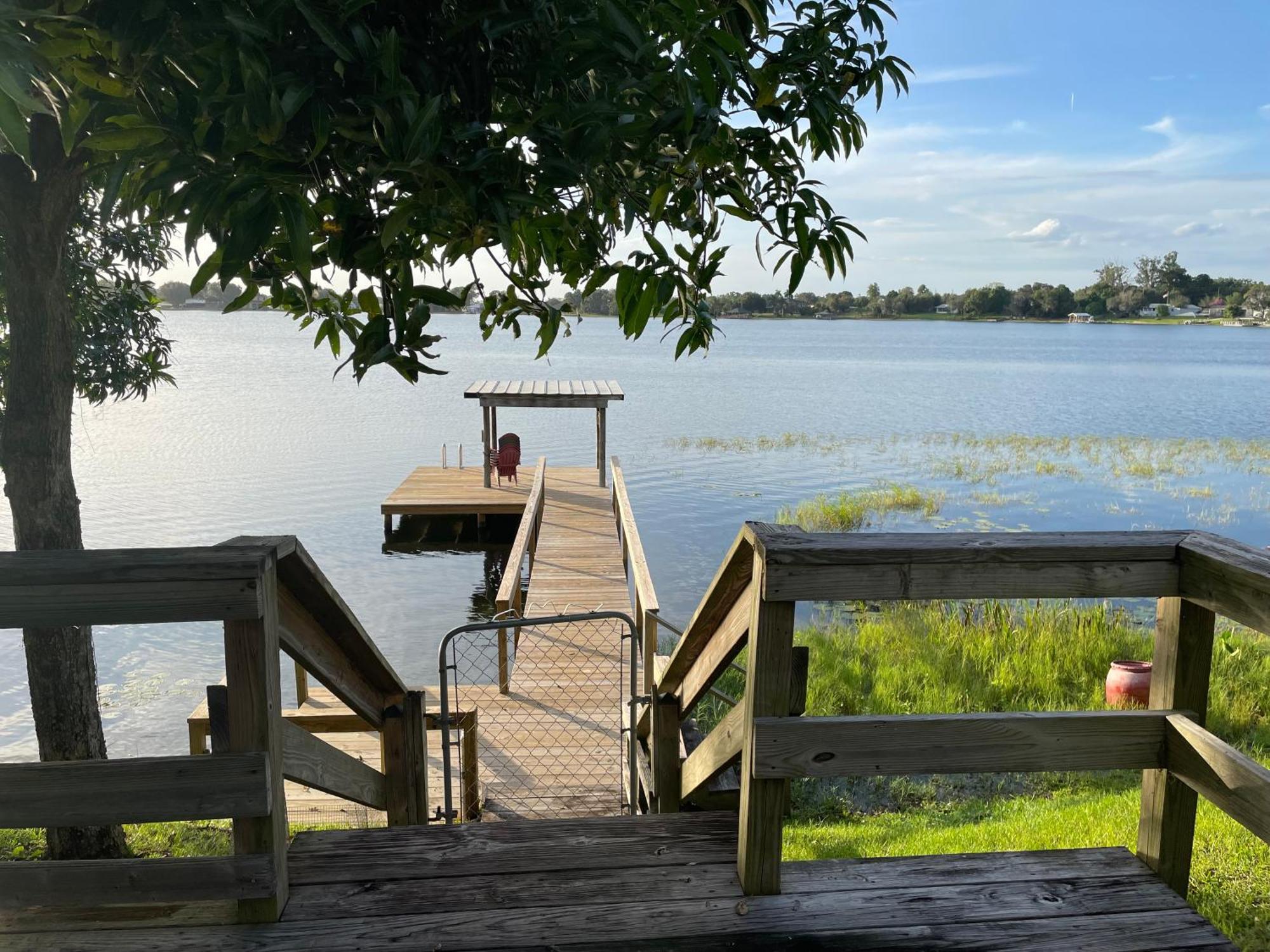 Lake Pearl House ليك بلاسيد المظهر الخارجي الصورة